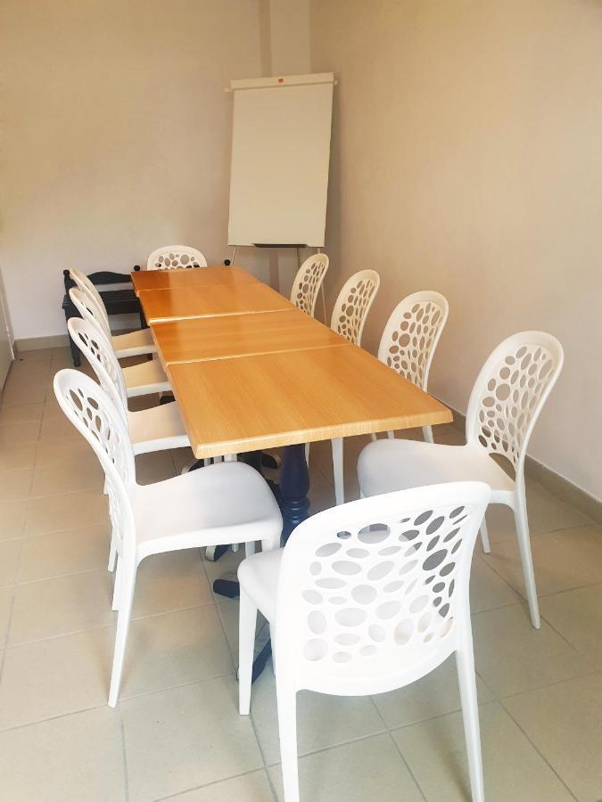 Coliwork Le Saint Romain Dange-Saint-Romain Ngoại thất bức ảnh
